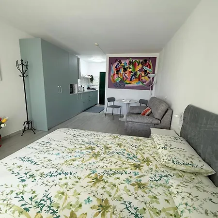 Al Sole Playa Roca Costa Teguise